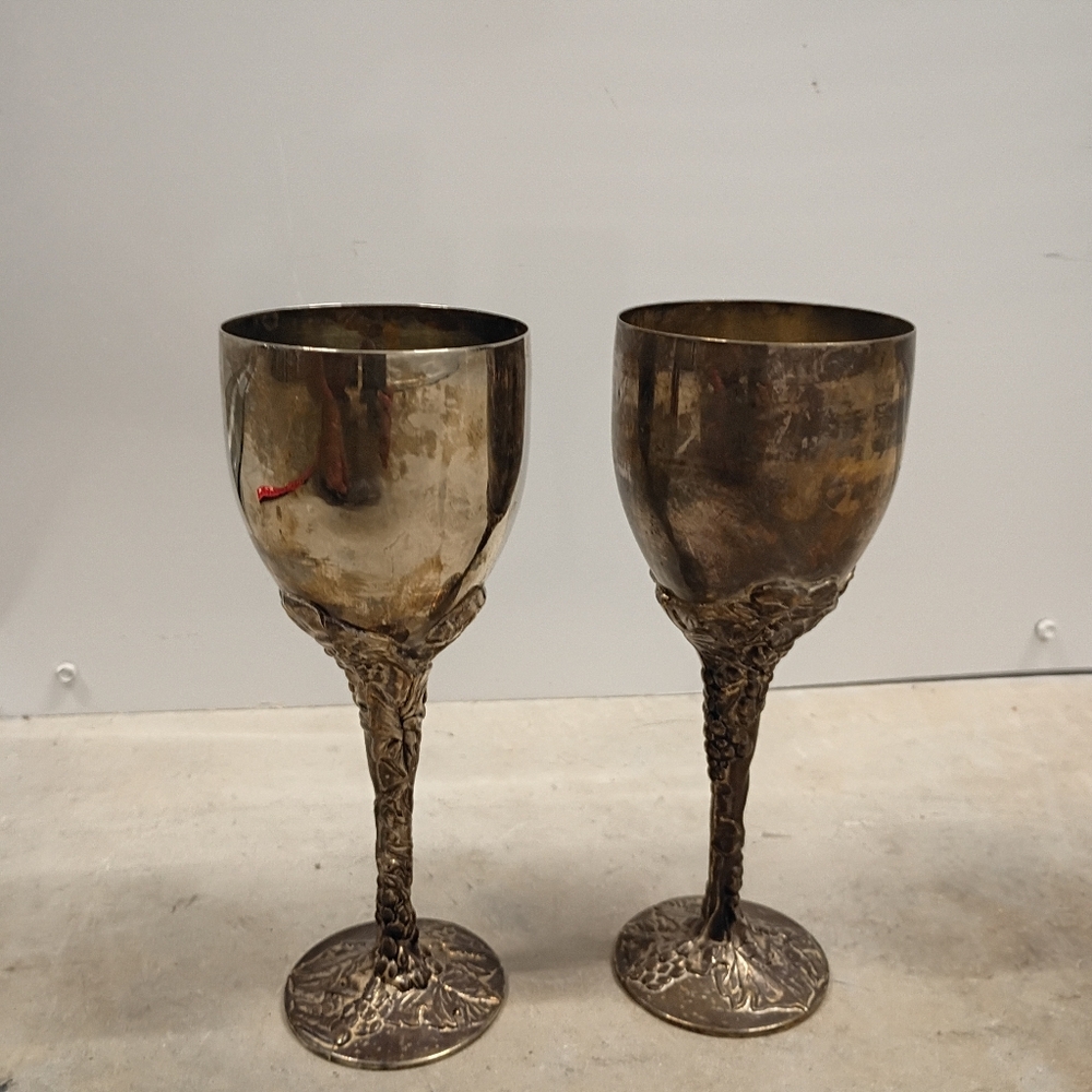 Elegant Vintage Godinger Silver Plated Goblet Set